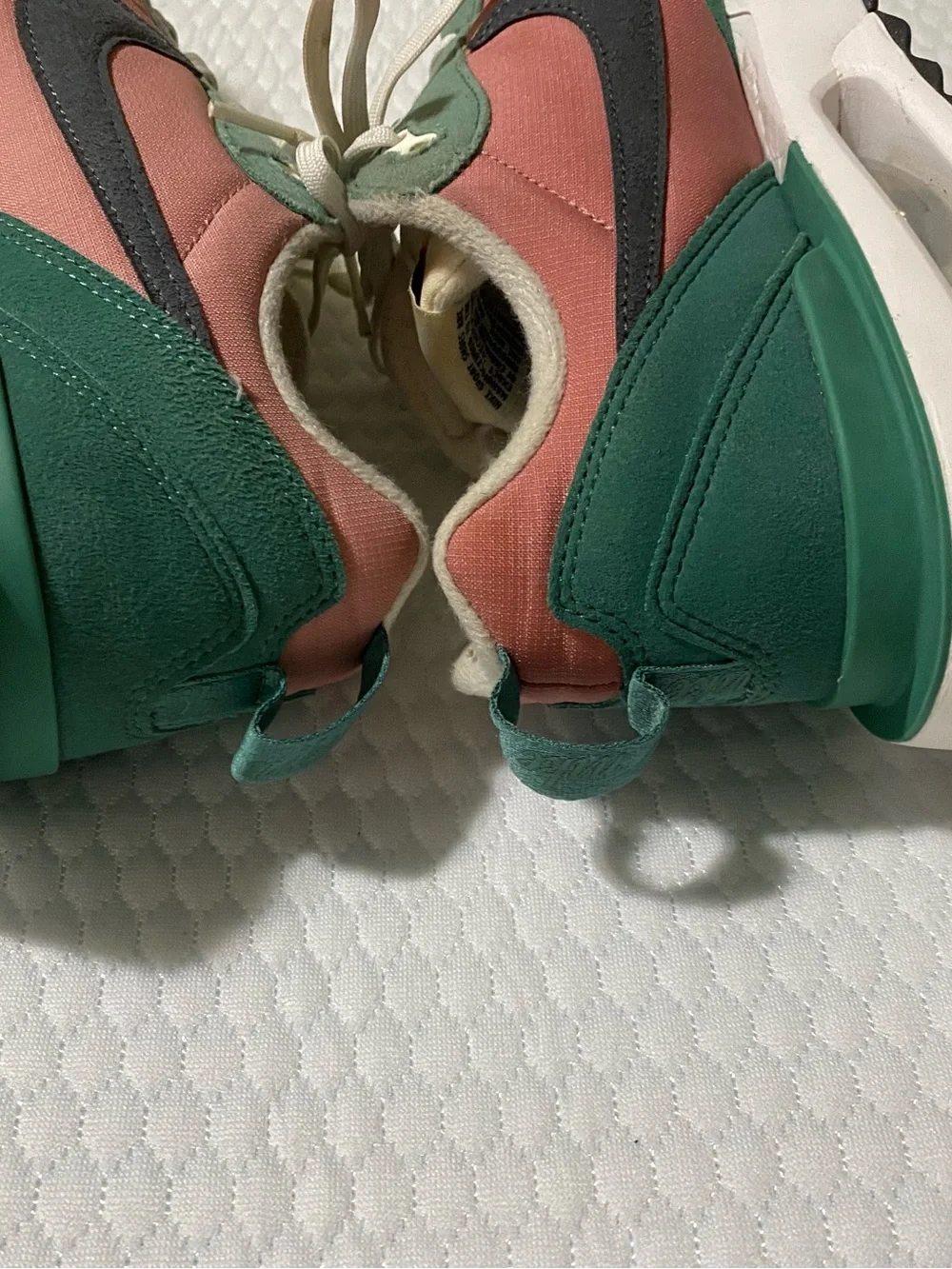Nike Men’s Green & Coral Retro Low-Top Sneakers